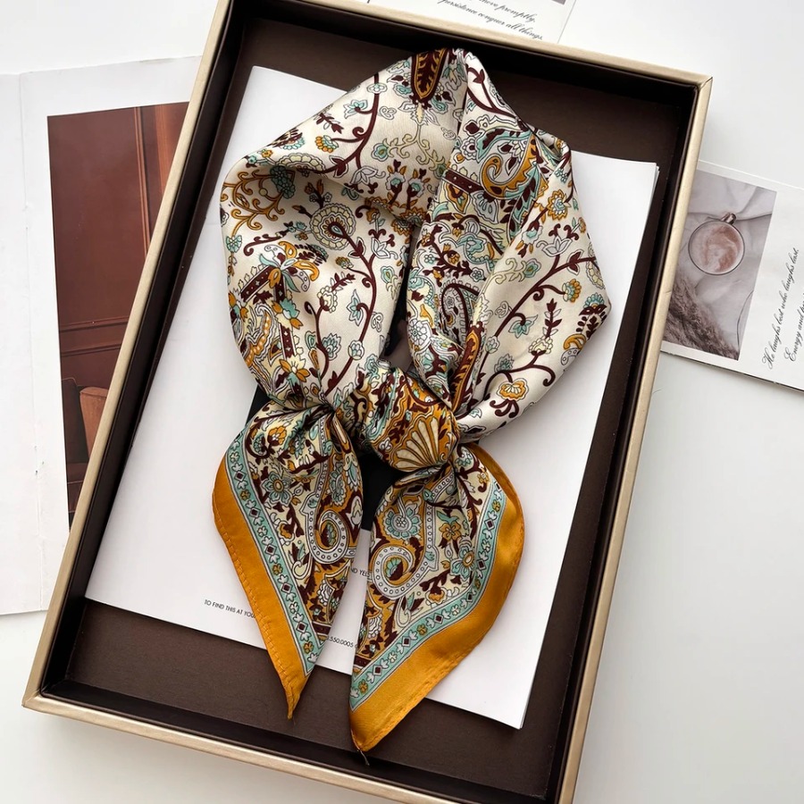 2025 Silk Shawl Square Scarf F - Shawl Wrap Winter recensione e prezzo